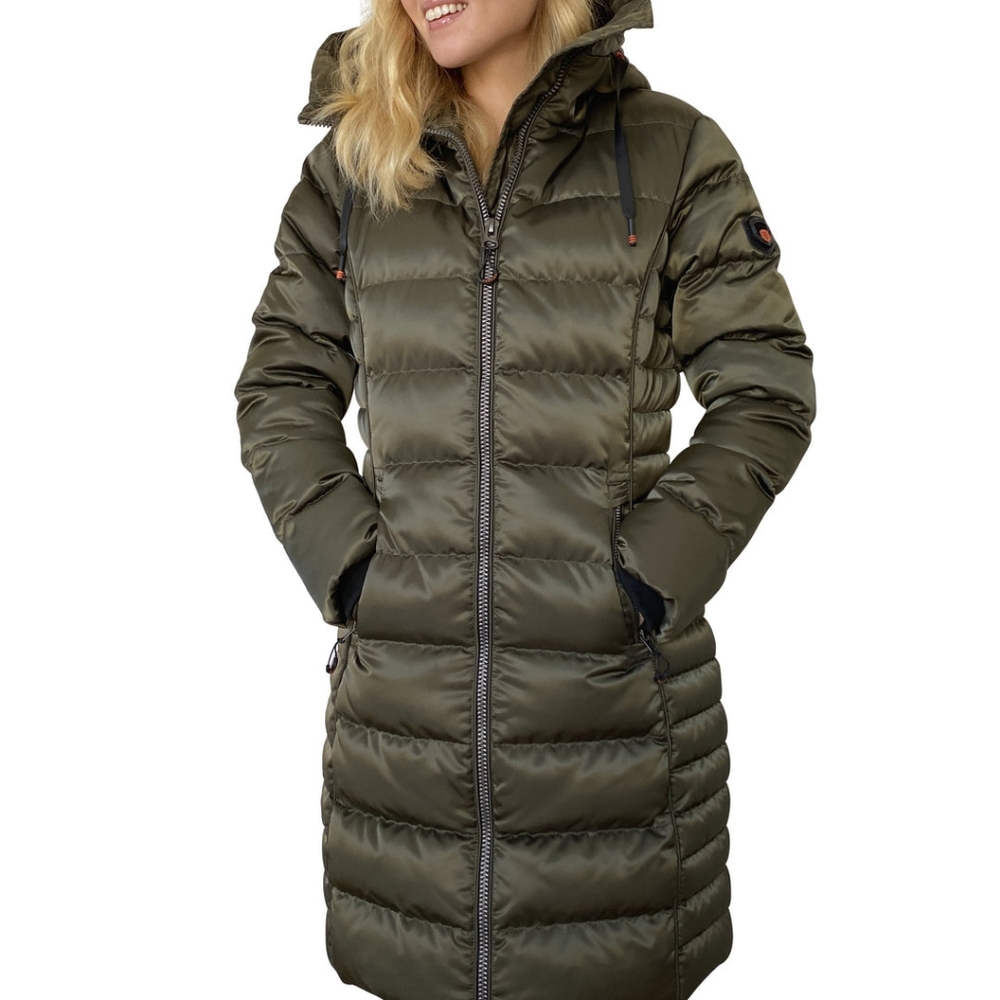 NWT Elora Mid Length Winter Coat Faux Fur and Quilted Lining sz M